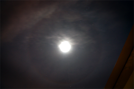 Lunar Halo, 06 January 2012